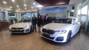 BMW Resmi Bawa Z4 dan 530i Touring M Sport Pro Baru ke Indonesia