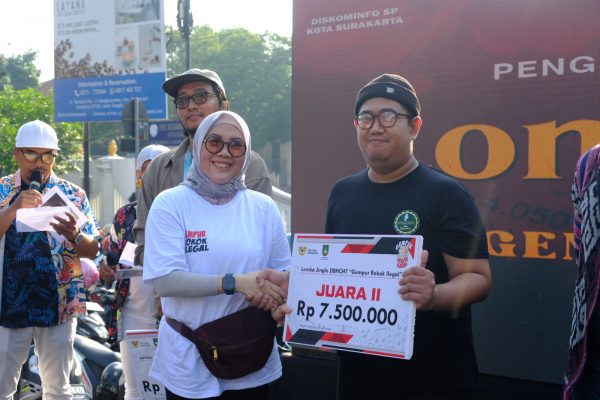 Wawali Surakarta: Jangan Perjual belikan Rokok Ilegal