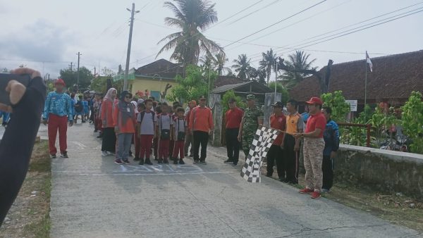 Jalan Sehat Semarakkan HUT PGRI ke-78 Kecamatan Giritontro Wonogiri